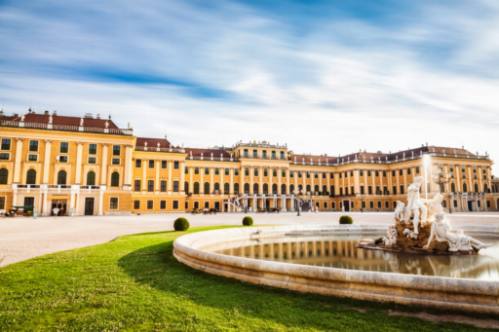 Simfonia dulce: Un tur al deserturilor legendare din Viena Simfonia dulce: Un tur al deserturilor legendare din Viena