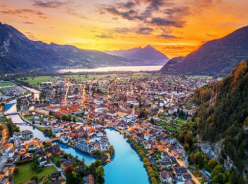 Excursii de o zi din Interlaken: Explorarea Alpilor Elvețieni.