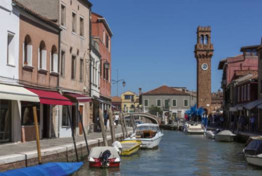 Murano: Un ghid pentru explorarea insulei de sticlărie. Murano: Un ghid pentru explorarea insulei de sticlărie.
